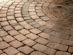 Gehwegreinigung Gehwegreinigung